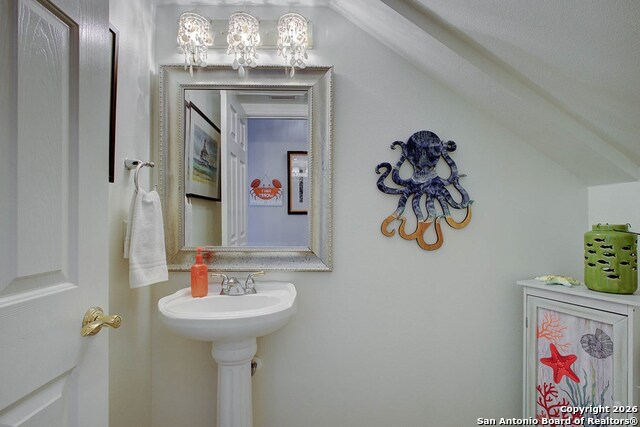 Listing photo id 3 for 401 Porpoise