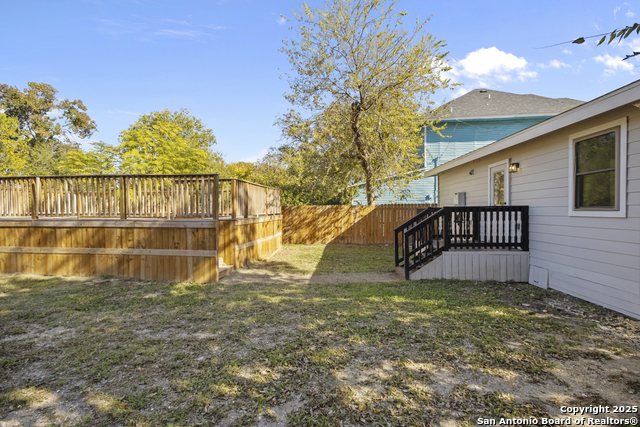 Image 25 of 25 For 131 Chicago  