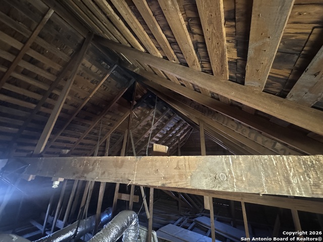 Image 14 of 53 For 2424 Buena Vista