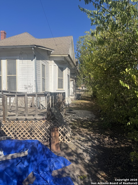 Image 9 of 53 For 2424 Buena Vista