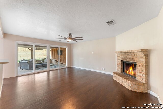 Image 10 of 43 For 13115 Almond Bend Dr