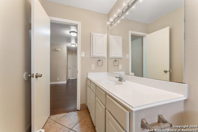 Image 34 of 43 For 13115 Almond Bend Dr