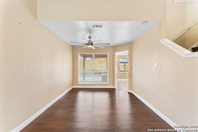 Image 6 of 43 For 13115 Almond Bend Dr