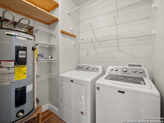 Listing photo id 25 for 219 Victoria