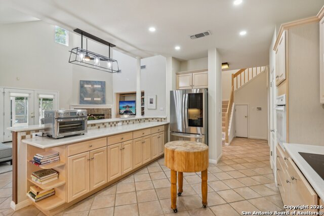 Image 11 of 29 For 617 Evergreen