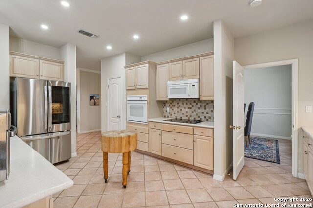 Image 12 of 29 For 617 Evergreen