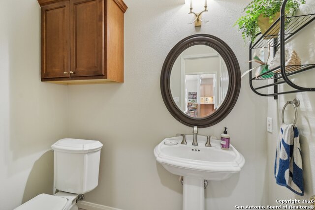 Image 16 of 29 For 617 Evergreen