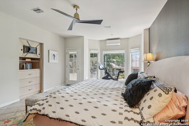 Image 19 of 29 For 617 Evergreen