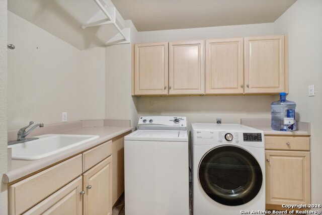 Image 22 of 29 For 617 Evergreen