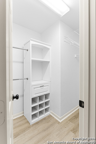 Image 11 of 24 For 407 Cushing