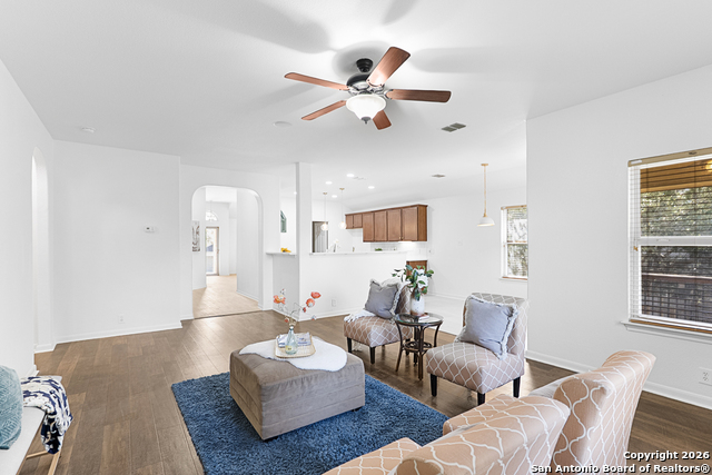 Image 8 of 24 For 407 Cushing