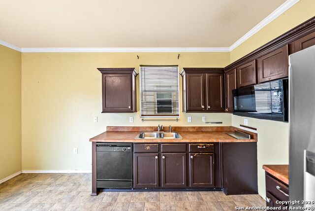 Image 10 of 30 For 2211 Mission Verde