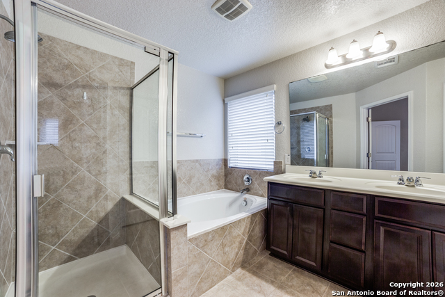 Image 22 of 25 For 8515 Loska  