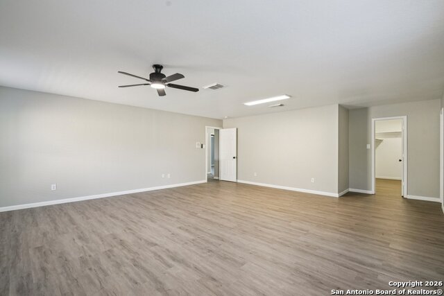 Listing photo id 12 for 8110 Stagwood Hill