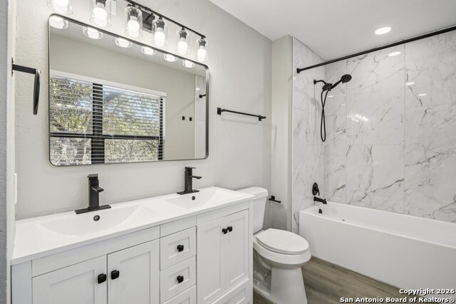 Listing photo id 13 for 8110 Stagwood Hill