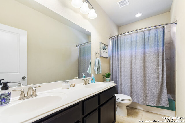 Image 15 of 28 For 1019 Stone Crossing