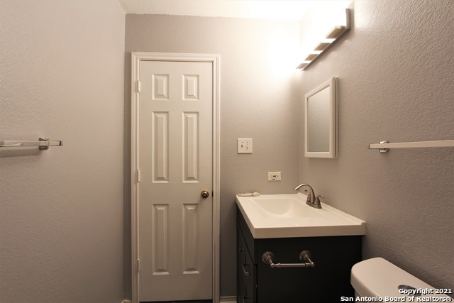 Listing photo id 15 for 2518 Paddle  