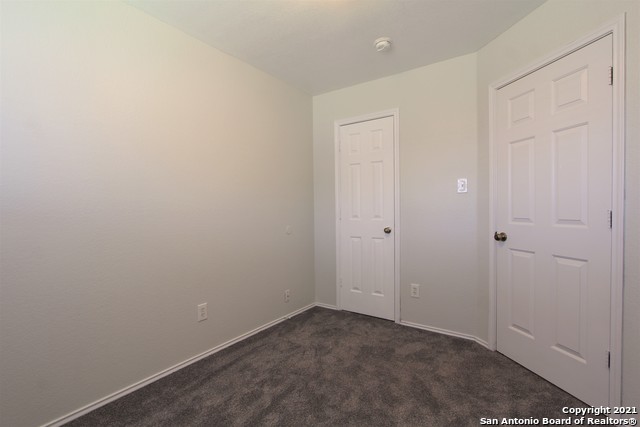 Listing photo id 20 for 2518 Paddle  