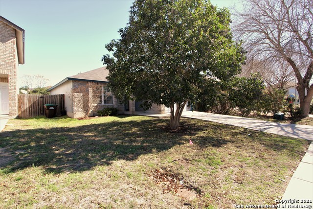 Listing photo id 1 for 2518 Paddle  