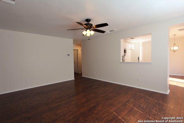 Listing photo id 3 for 2518 Paddle  