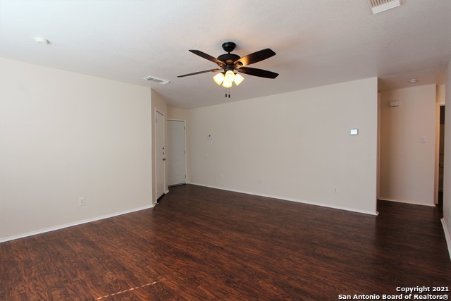 Listing photo id 4 for 2518 Paddle  