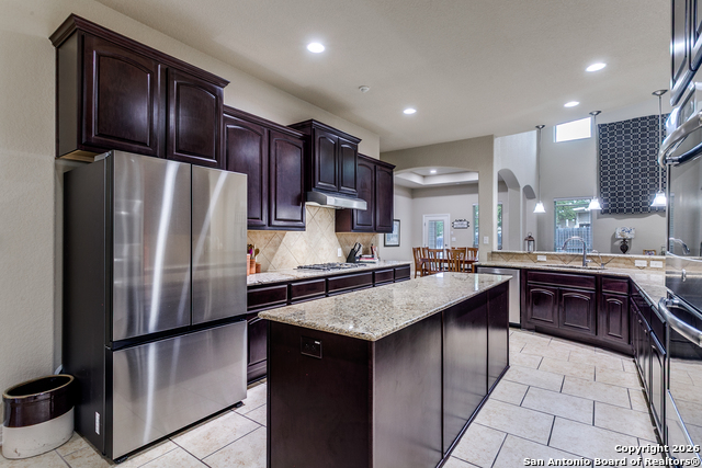 Image 17 of 47 For 701 Morningside