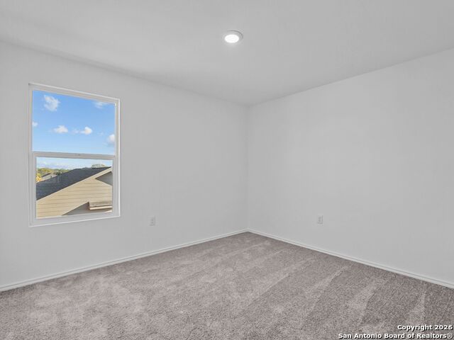 Image 17 of 26 For 910 Stricker Path