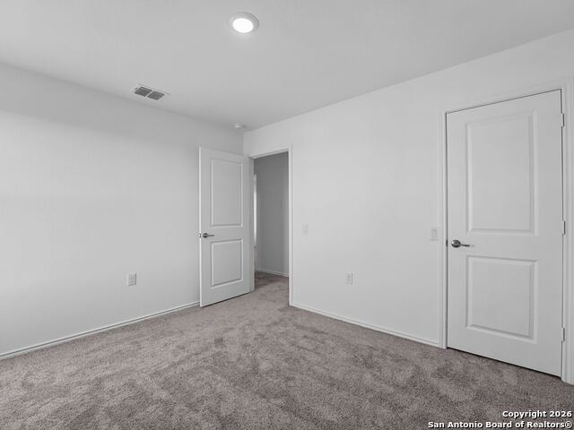 Image 19 of 26 For 910 Stricker Path