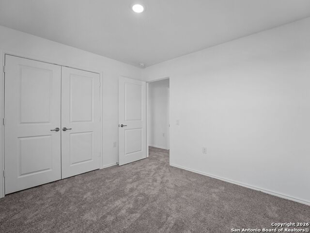 Image 21 of 26 For 910 Stricker Path