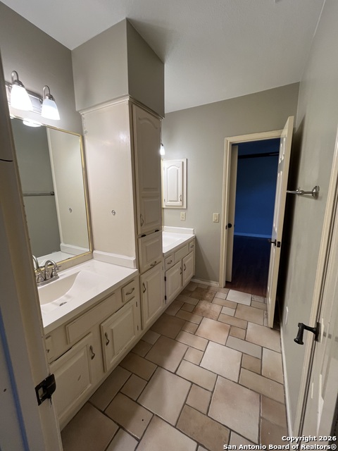 Image 34 of 40 For 19215 Tanoan