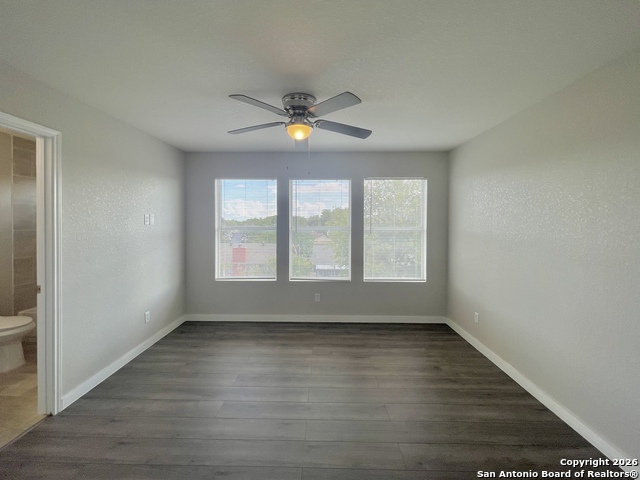 Image 10 of 16 For 6938 Crestway Rd  1