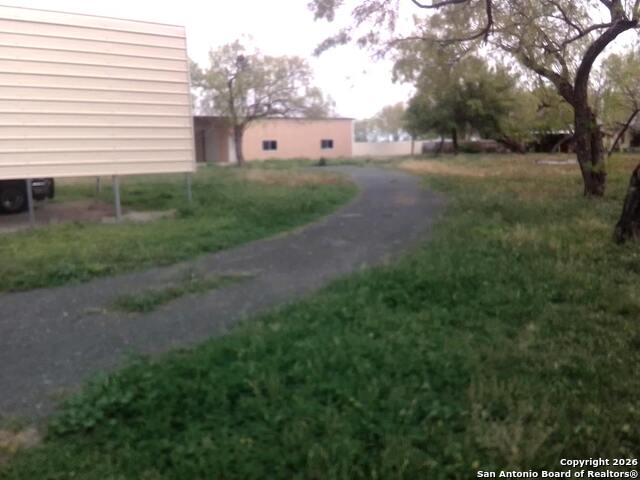 Listing photo id 3 for 11529 Us Highway 90