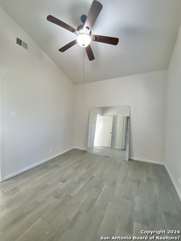 Image 10 of 23 For 2934 Oak Leigh