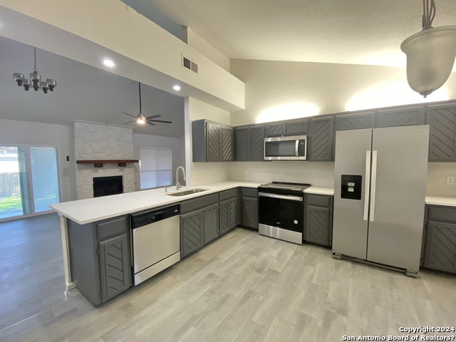 Image 2 of 23 For 2934 Oak Leigh