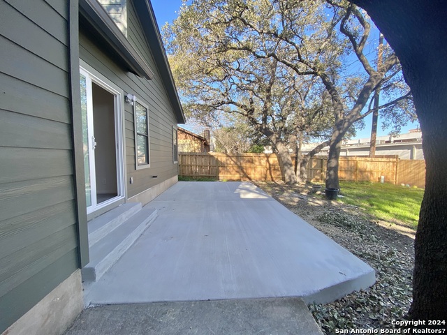 Image 20 of 23 For 2934 Oak Leigh