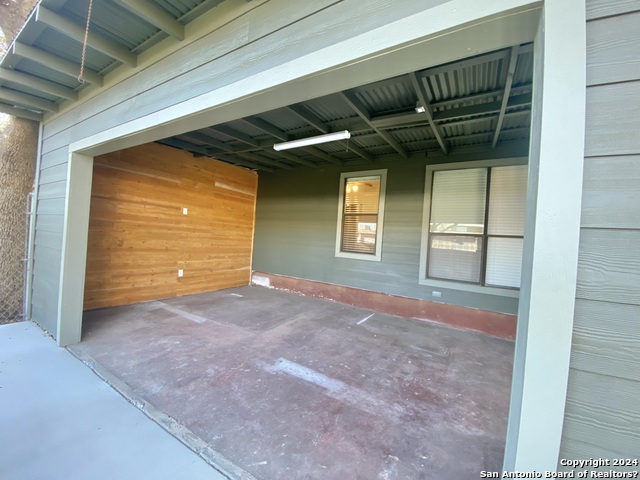 Image 23 of 23 For 2934 Oak Leigh