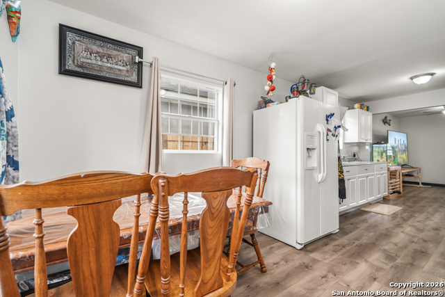 Image 19 of 24 For 121 Vista  