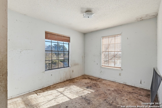 Image 11 of 27 For 3511 Herron  