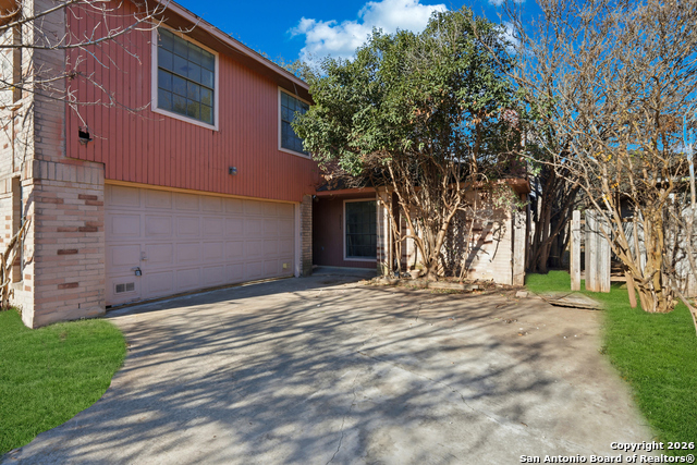 Image 17 of 27 For 3511 Herron  