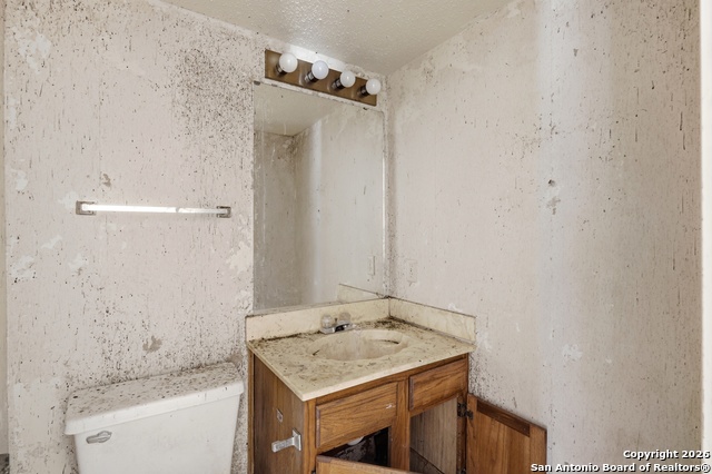 Image 6 of 27 For 3511 Herron  