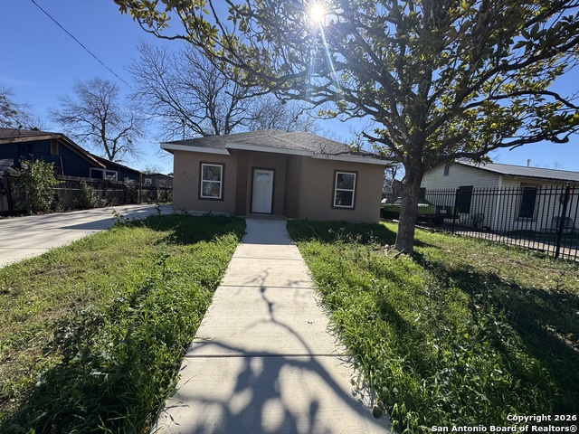 Image 2 of 3 For 1050 Nw 38th St