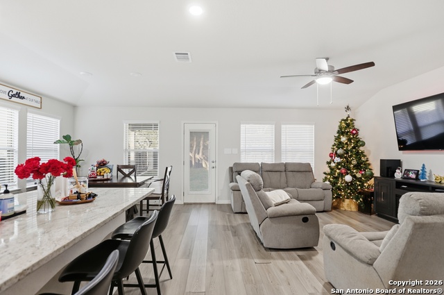 Image 12 of 24 For 18207 Ansley