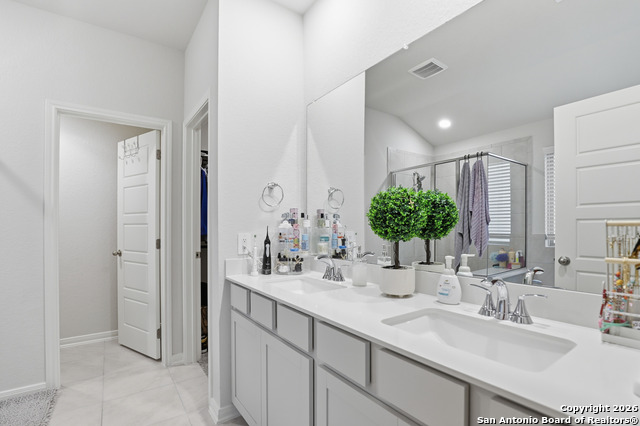 Image 19 of 24 For 18207 Ansley