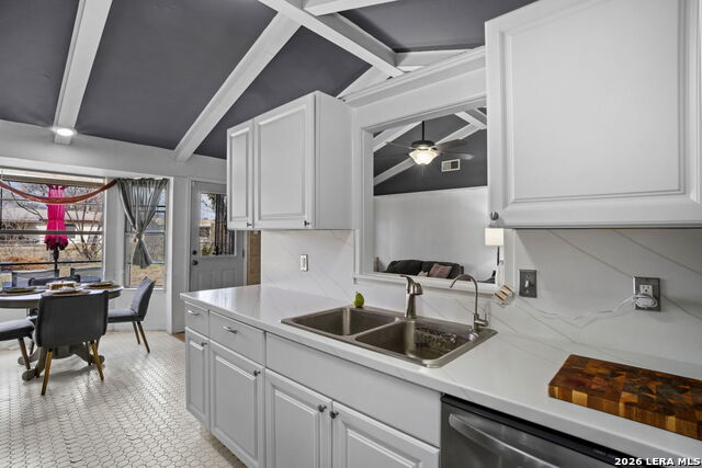 Image 16 of 35 For 4939 Hershey