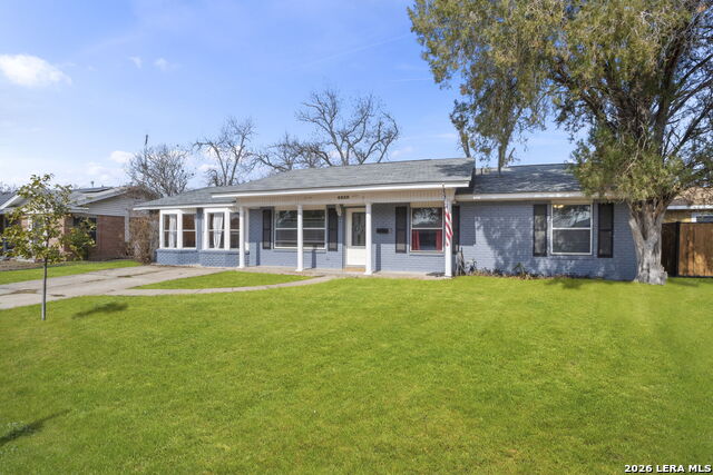 Image 3 of 35 For 4939 Hershey