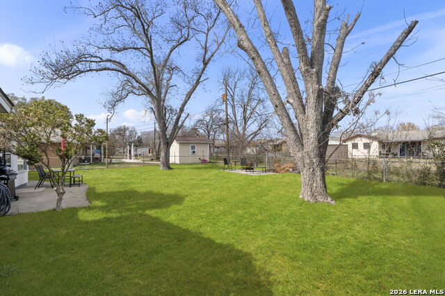 Image 33 of 35 For 4939 Hershey