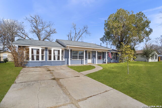 Image 4 of 35 For 4939 Hershey