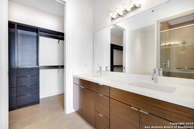 Image 7 of 11 For 17902 La Cantera  Unit 315