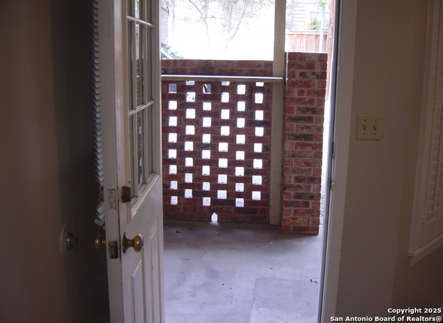 Image 27 of 28 For 201 Ellwood St  205