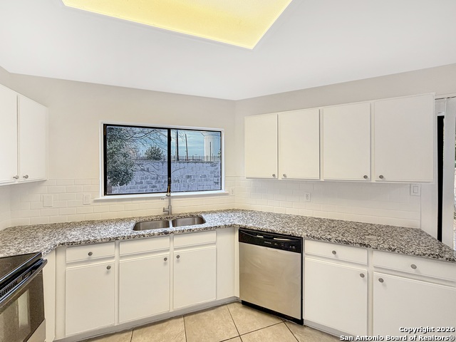 Image 3 of 25 For 5023 Taylor Kenton